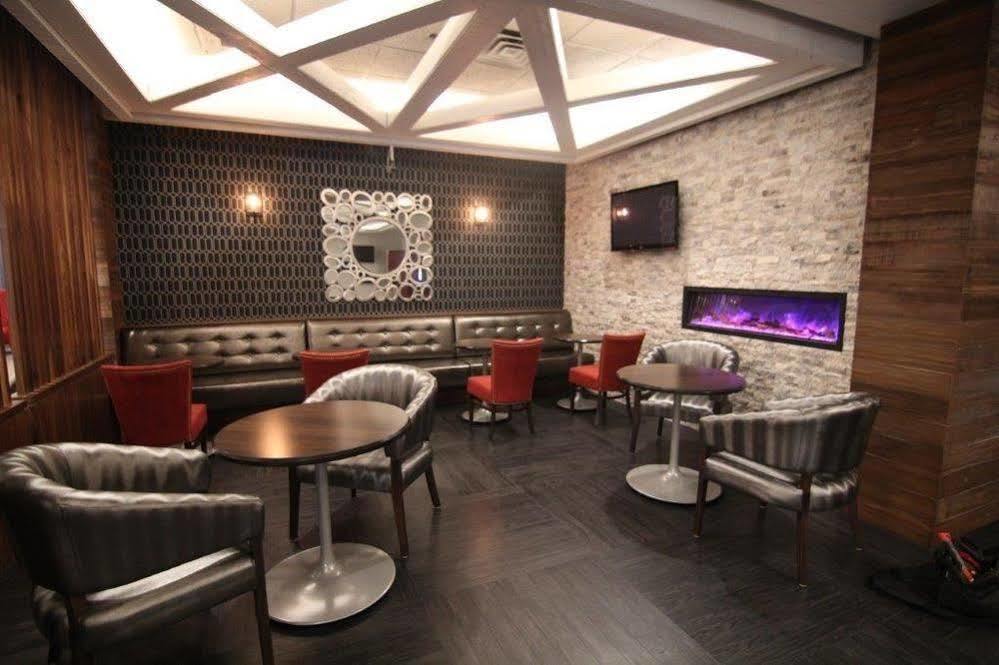 Elk + Avenue 3* Banff